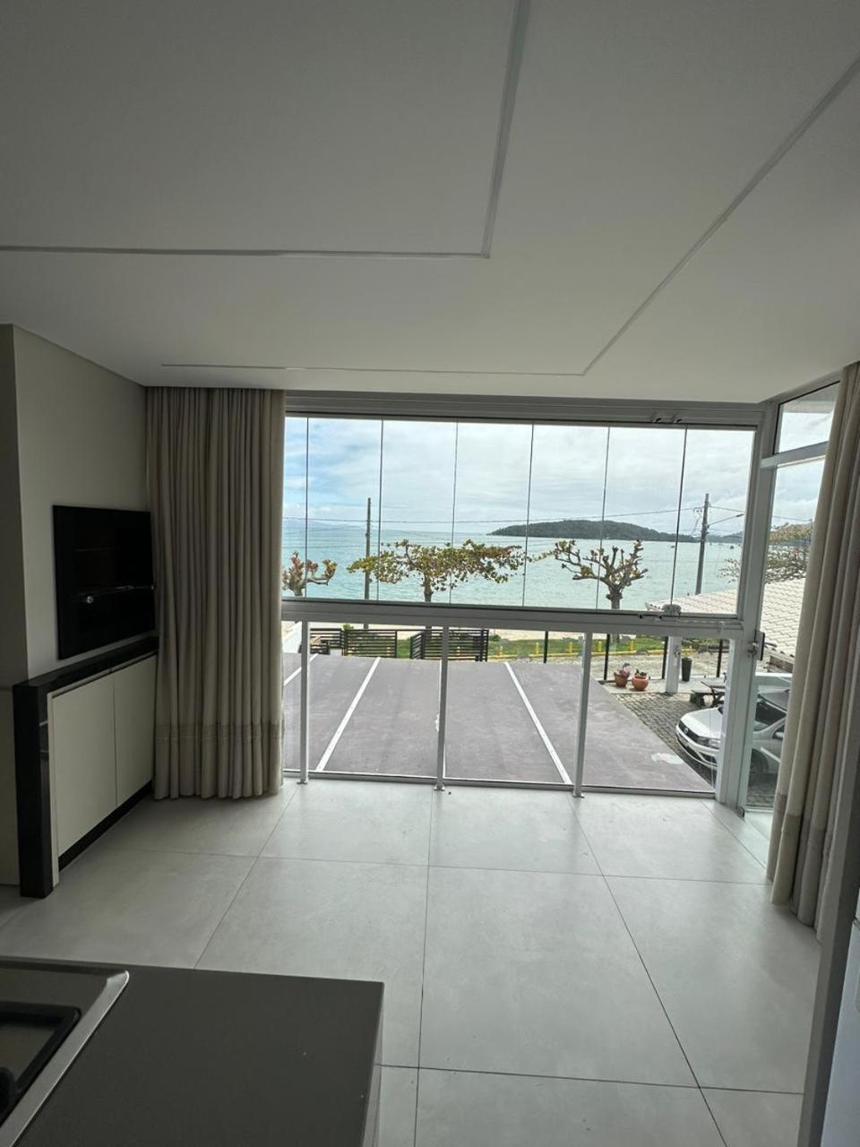 Apartamento Frente Mar Na Baia De Porto Belo Eksteriør billede